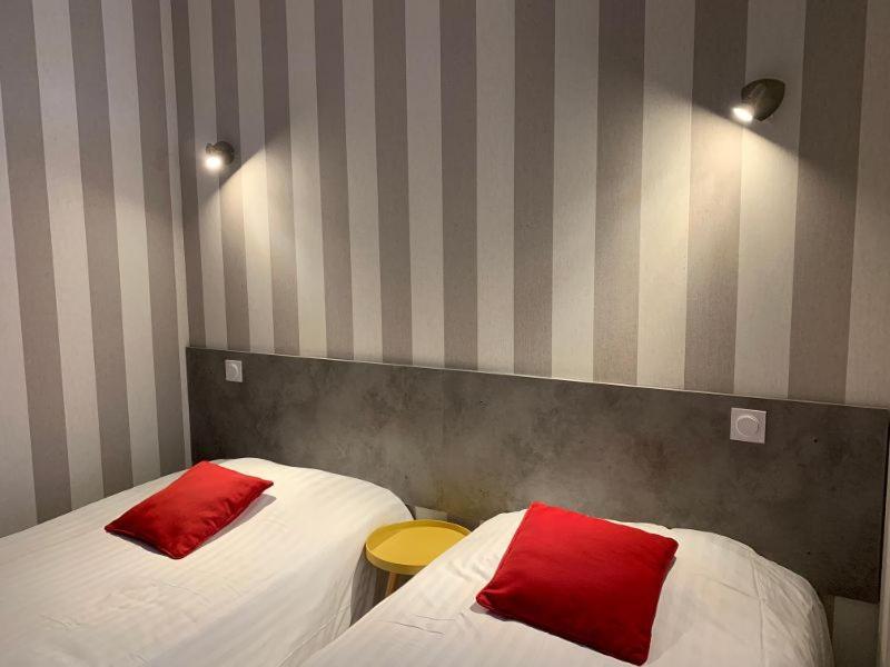 Hotel Du Centre - Restaurant Le P'Tit Gourmet Tonnerre Luaran gambar