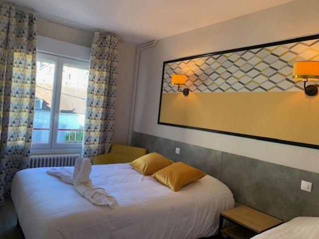 Hotel Du Centre - Restaurant Le P'Tit Gourmet Tonnerre Luaran gambar