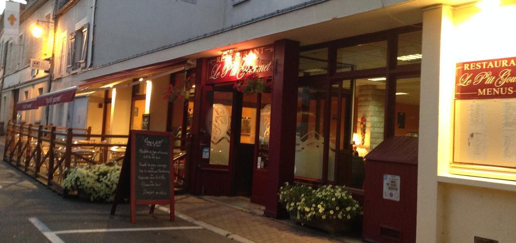 Hotel Du Centre - Restaurant Le P'Tit Gourmet Tonnerre Luaran gambar
