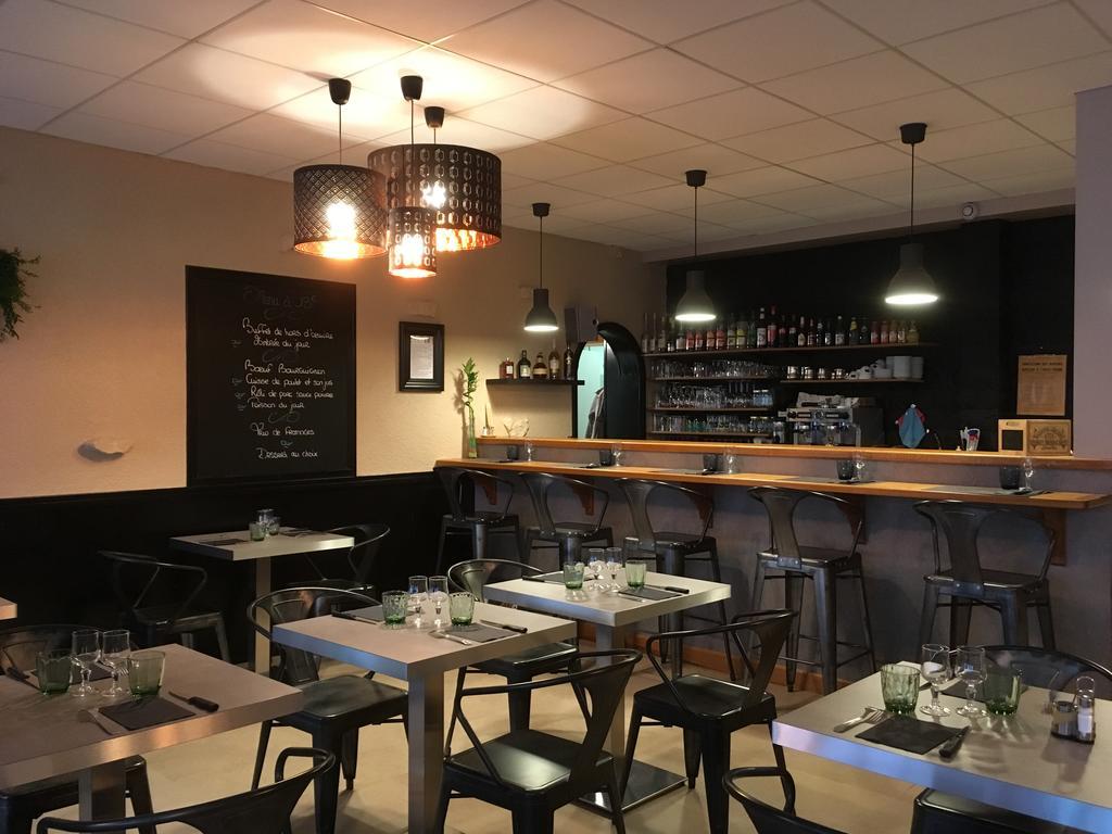 Hotel Du Centre - Restaurant Le P'Tit Gourmet Tonnerre Luaran gambar