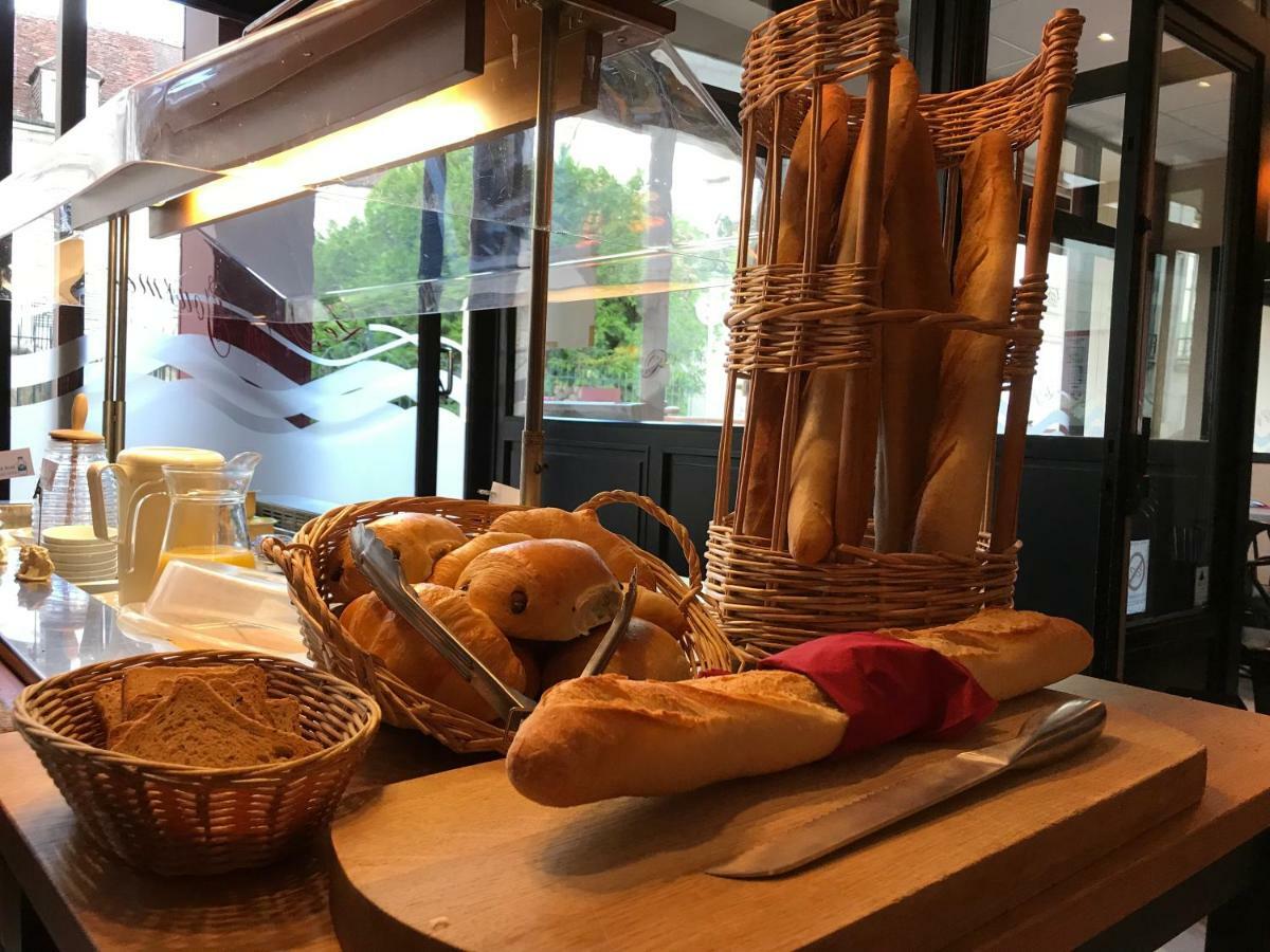 Hotel Du Centre - Restaurant Le P'Tit Gourmet Tonnerre Luaran gambar