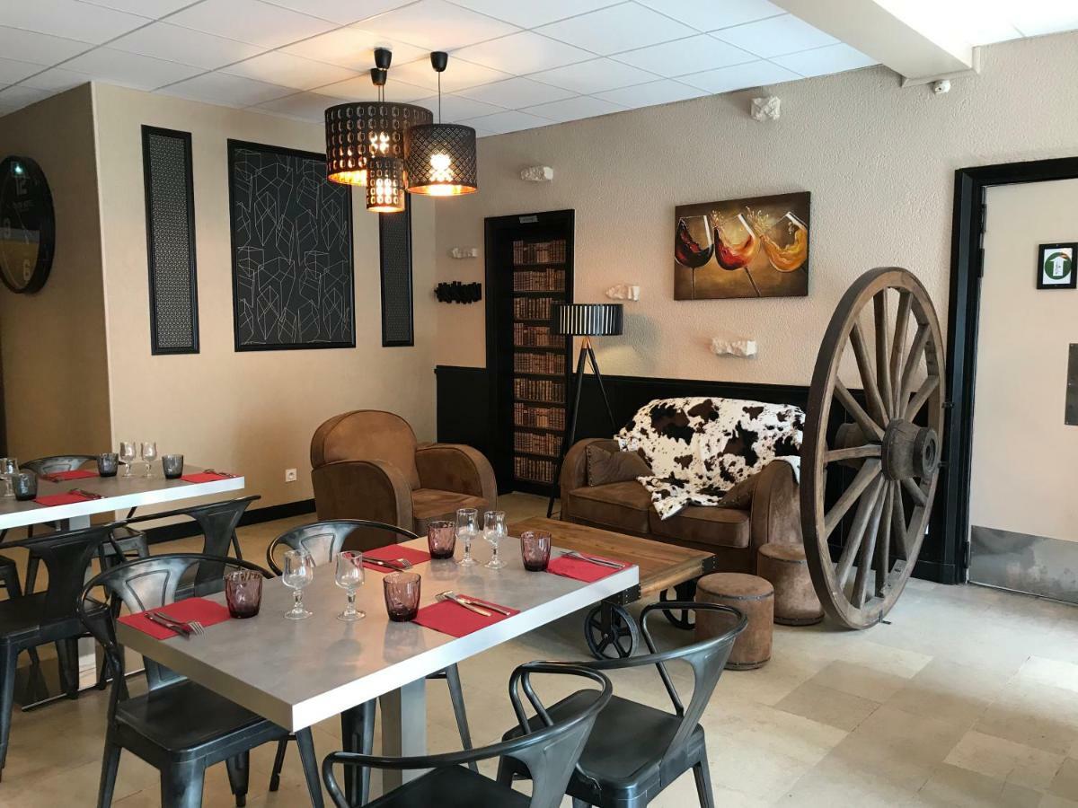 Hotel Du Centre - Restaurant Le P'Tit Gourmet Tonnerre Luaran gambar
